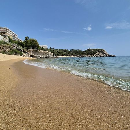 Beach Apartment Palaiontsiflikion Exterior foto